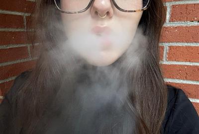 El tabac, una crisi silenciosa entre la reducció del consum i l’auge del vapeig. EIX